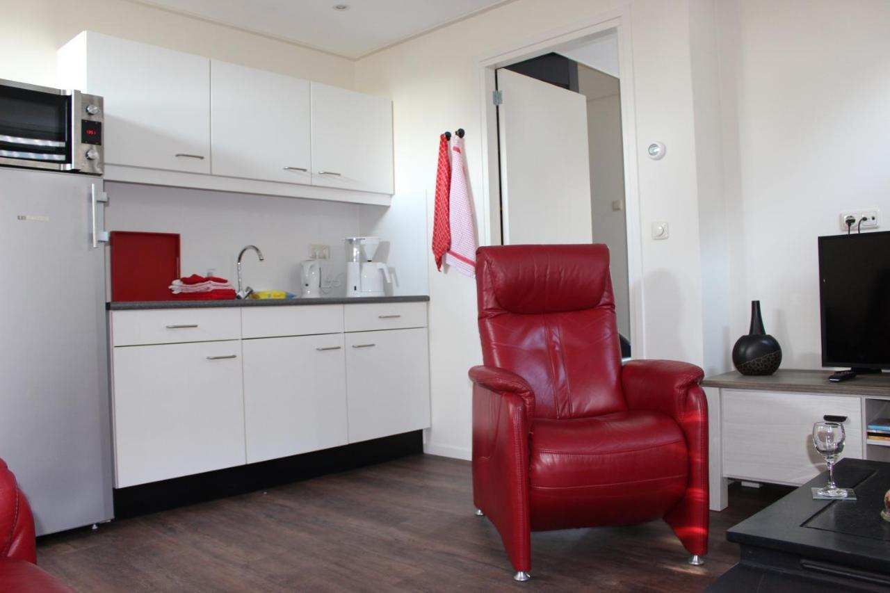 Logement De Garage Sneek Ngoại thất bức ảnh