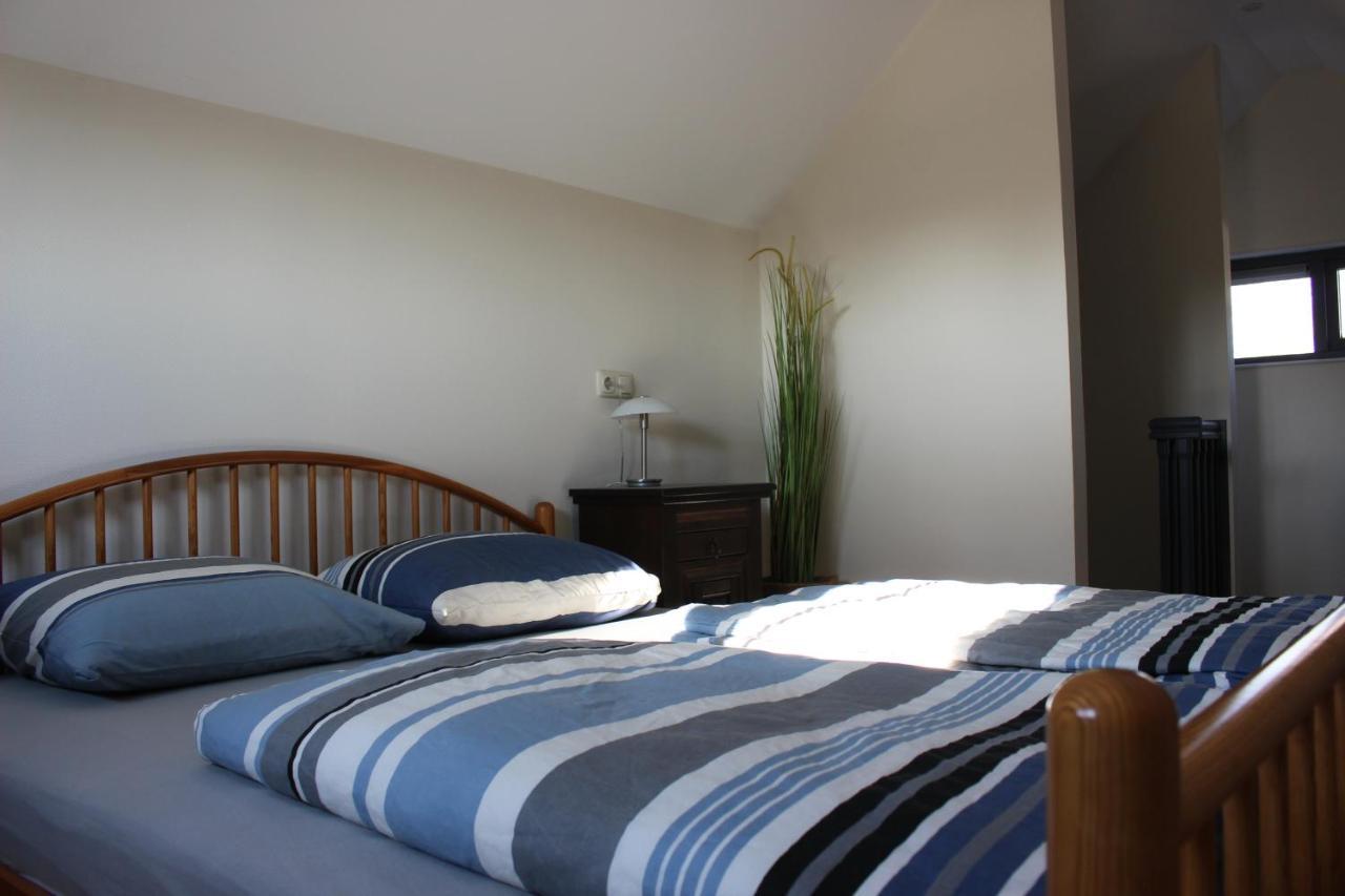 Logement De Garage Sneek Ngoại thất bức ảnh