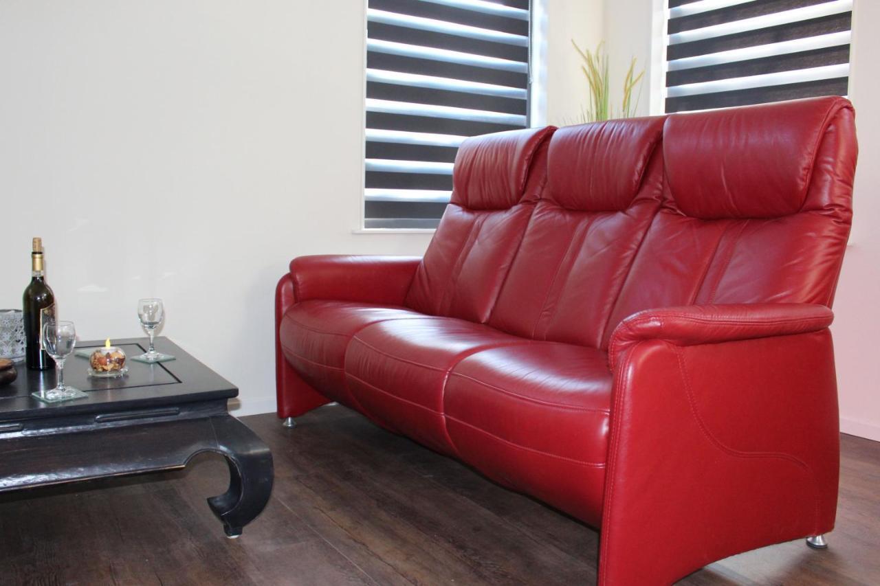 Logement De Garage Sneek Ngoại thất bức ảnh